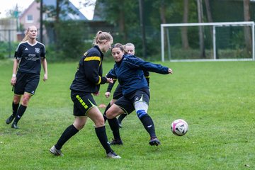 Bild 3 - Frauen SV Neuenbrook-Rethwisch - SV Frisia 03 Risum Lindholm